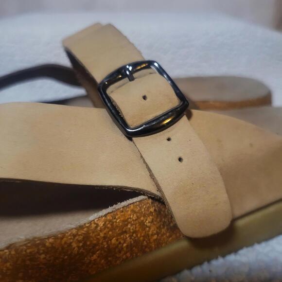 Yellow Box Brand Tan Leather w/Molded Cork Footbed and Rubber Sole - Size 8 - Picture 5 of 8